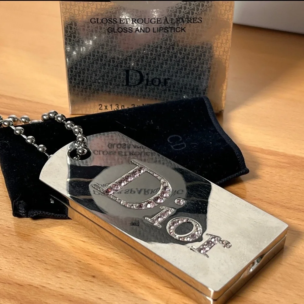Dior Silver Sparkling Dog Tag Lip Duo Palette Keychain Vintage - Mauve Pearl